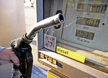 I rincari dei carburanti penalizzano gli agenti. Ma il Governo ignora la Categoria
