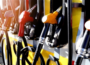 L'USARCI chiede una riduzione delle accise sui carburanti per salvare gli agenti di commercio dai folli rincari
