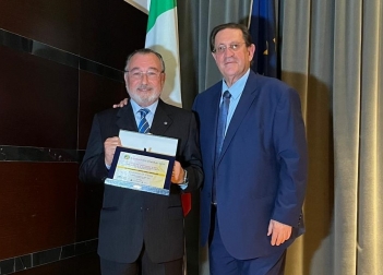 Successo di pubblico per la mostra “L’ Usarci incontra l’Arte” Successo di pubblico per la mostra “L’ Usarci incontra l’Arte”