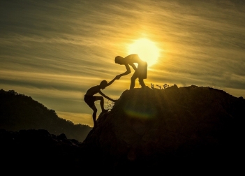 USARCI, CNA E CONFESERCENTI: primi passi per un nuovo soggetto economico USARCI, CNA E CONFESERCENTI: primi passi per un nuovo soggetto economico