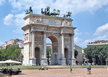 Milano, dove gli agenti di commercio sperimentano il futuro Milano, dove gli agenti di commercio sperimentano il futuro